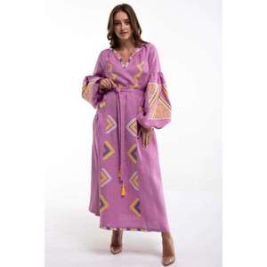 เดรสยาวผ้าฝ้ายปักลายสไตล์โบฮีเมียนสำหรับผู้หญิง สีม่วง ลายเรขาคณิต คอวี แขนยาว ผูกเอวแบบพู่ห้อย สไตล์ชาติพันธุ์ - Product Image 1