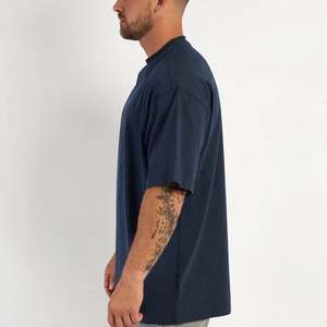 เสื้อยืดออกกำลังกายผู้ชายทรงโอเวอร์ไซส์ ประสิทธิภาพสูง น้ำหนักเบา ระบายอากาศได้ดี เสื้อผ้ากีฬาแบบหลวมๆ สำหรับออกกำลังกาย ฟิตเนส และฝึกซ้อม - Product Image 4