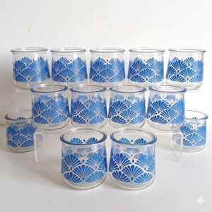 Bougie dans un bocal en verre à motif bleu moderne, idéale pour les salons, les chambres, les restaurants, les spas, les mariages et les décorations festives. - Product Image 3