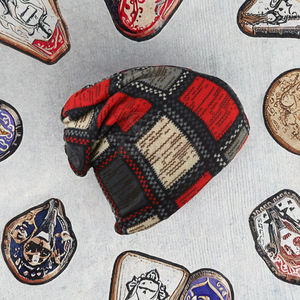 Gorro de Punto Unisex Vintage con Rayas Jacquard, Estilo Slouchy, Rojo, Negro, Beige, Casual, Transpirable e Impermeable, para Niños, 100% Poliéster - Product Image 2