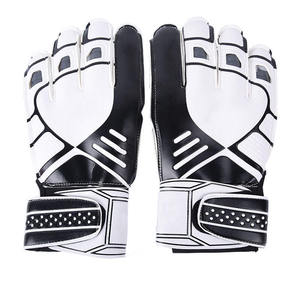 Gants de gardien de but en cuir PU noir et blanc avec sangle de poignet réglable et fermeture auto-agrippante, gants de football à doigts complets - Product Image 1