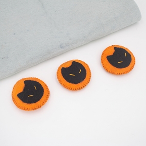 Adorno de Gato de Fieltro y Lana Cosido a Mano, Decoración Colgante de Halloween, Set de Regalo para Niños y Amantes de Mascotas - Product Image 4