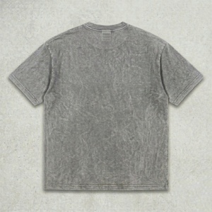 Venta al por mayor de fábrica: Camisetas unisex personalizadas de 250 gramos con lavado ácido, estilo streetwear, vintage, 100% algodón, con efecto desgastado para hombre y mujer. - Product Image 6