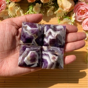 Pyramide de cristal d'améthyste Chevron naturelle, polie à la main, pierre précieuse violette pour la guérison, la méditation, le Reiki, la décoration énergétique des chakras, traditionnelle - Product Image 3