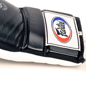 Guantes de Boxeo Fairtex de Cuero Vacuno Auténtico, Estilo Profesional con Cordones, Personalizables, de Alta Calidad para Sparring - Product Image 3