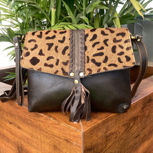 Bolso cruzado con borlas de cuero genuino con estampado de leopardo de alta calidad para mujer, bolso de mano de cuero de vaca de lujo Original - Product Image 4