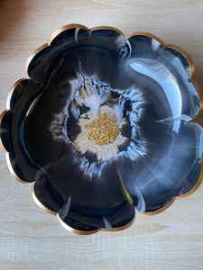 Handmade Large <b>Blue</b> Flower-Shape Resin <b>Bowl</b> with High Gold Accent Home Decor and Party Gift Ideas Customized Design - Product Image 2