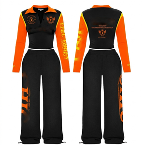 Conjunto de Pantalón y Camiseta de Poliéster y Elastano de Primera Calidad para Mujer, 180 GSM, Negro con Paneles en Naranja, Logotipo Sublimado - Product Image 1