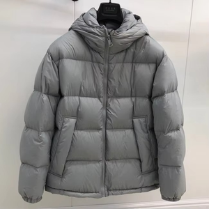 เสื้อแจ็คเก็ตพัฟเฟอร์คุณภาพสูง แห้งเร็ว สวมใส่สบาย สำหรับทุกเพศ ราคาขายส่งจากโรงงาน รับผลิตตามสั่ง ออกแบบสีและโลโก้ได้ - Product Image 3