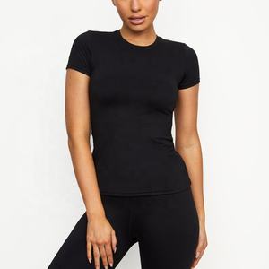 เสื้อยืดผู้หญิงแขนยาวผ้าโพลีเอสเตอร์แบบเรียบ ระบายอากาศได้ดี ทรงหลวม ขายส่ง - Product Image 3