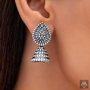 PRAO Artisan Oxidized Jhumka Pendientes colgantes Accesorio de declaración de moda - Product Image 4