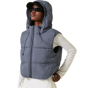 Chaleco Acolchado Grueso para Mujer, Cálido para Invierno, con Capucha Desmontable, Fabricado en China - Product Image 1