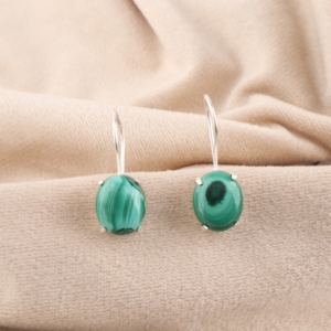 Pendientes de malaquita verde genuina hechos a mano en India con plata de ley 925, joyería para mujeres y niñas, para usar en fiestas. - Product Image 2