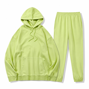 Trajes Deportivos al Por Mayor con Nuevo Diseño para Hombre, Ropa Deportiva con Logotipo Personalizado, Ropa Urbana Estampada, Conjunto de 2 Piezas, Traje Deportivo Económico para Hombre - Product Image 1