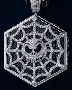 Colgante de Plata 925 con diseño de Telaraña y Jack Skellington, estilo Iced Out, Joyería Hip Hop, Bling para Raperos, con Moissanita y Bicolor - Product Image 1