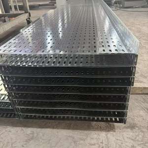 Suministro de Fábrica: Bandeja Portacables Perforada Galvanizada en Caliente 200x50 - Canalización Metálica de Servicio Ligero - Product Image 2