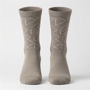 Chaussettes pour hommes à motif géométrique, tricotées, respirantes, en coton et élasthanne, pour un usage quotidien en automne, style classique - Product Image 1