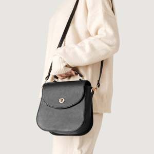 Bolso cruzado para mujer, bolso de hombro a la moda, bolso de viaje informal, bolso pequeño y ligero para uso diario al aire libre - Product Image 4