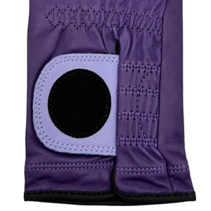 ถุงมือกอล์ฟสีม่วงสำหรับผู้หญิง หนังพรีเมียม ระบายอากาศได้ดี ไม่ลื่น จับกระชับ นุ่ม ยืดหยุ่น น้ำหนักเบา ถุงมือกอล์ฟประสิทธิภาพสูง - Product Image 4