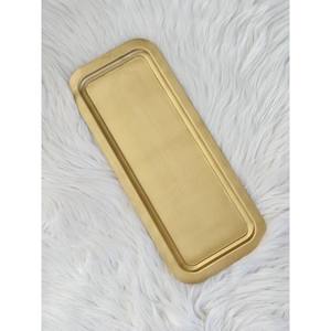 Le plateau de service haut de gamme ajoute une touche luxueuse au service du thé, du café ou des desserts, magnifiquement conçu par KHOOSI OVERSEAS. - Product Image 3