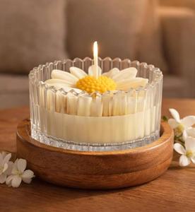 Frasco de Vidrio Artesanal para Velas con Tapa de Madera, Forma Cilíndrica, Libre de Parabenos, Aroma Duradero, 6 Meses de Duración - Product Image 5