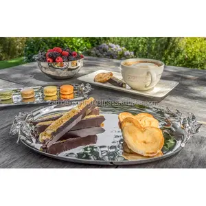 Bandeja Decorativa Real de Metal con Elegante Diseño Antiguo, Bandeja de Metal para Servir y Decorar, Hecha a Mano en India, Zahid Exports, Gran Mayorista - Product Image 6