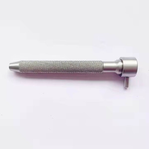 สินค้าใหม่ COBECO INSTRUMENTS ที่จับอุปกรณ์ส่องกล้องแบบใช้ซ้ำได้ ทำจากสแตนเลส รูปทรงใบขวาน อุปกรณ์ผ่าตัด ได้รับการรับรองมาตรฐาน CE - Product Image 4