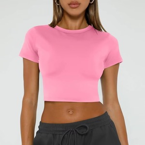 Camisetas Cortas de Alta Calidad para Mujer a Precio de Mayoreo, Camisetas Cortas con Diseño Personalizado - Product Image 1