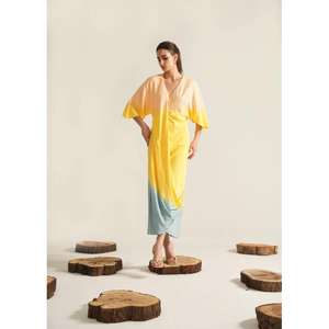 Robe midi drapée ombrée pour femme, élégante robe kaftan pour l'été - Product Image 1