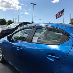 Viseras para Ventanas de Auto HIC, Material PMMA, 100% Compatibles con Toyota Yaris 4 Puertas (EE. UU.), Mazda 2, Scion IA, 2016 en Adelante - Product Image 2