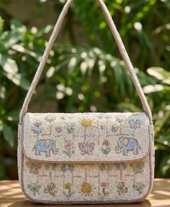 Bolso de Hombro Bordado a Mano con Cuentas Florales Rosas para Mujer, Bolso de Diseño Étnico para Eventos Festivos - Product Image 2