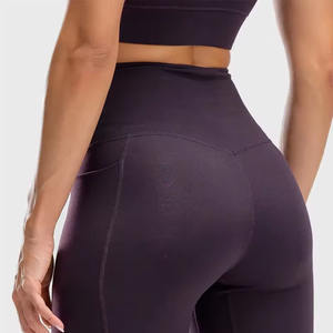 Nouveaux ensembles de yoga légers pour femmes – Tenues de sport unies avec pantalon de yoga à taille élastique pour la gym et l'entraînement - Product Image 4