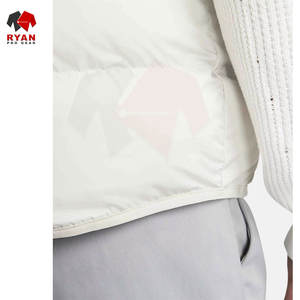 Gilet matelassé sans manches pour homme, de qualité supérieure, isolé et rembourré, pour l'hiver, les activités de plein air et un usage décontracté - Product Image 5