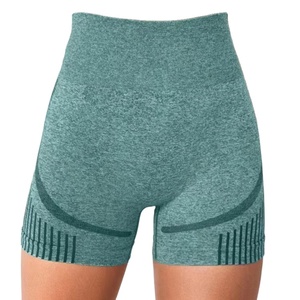 Nuevos shorts de yoga de cintura alta para mujer y niña, de compresión suave, sin costuras, con efecto realce de glúteos, y leggings cortos con estampado tie-dye mármol. - Product Image 1