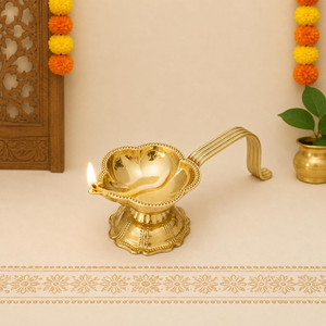 Elegant Brass Aarti Diya with Long Handle Traditional Handheld Oil Lamp for Pooja <b>Mandir</b> Home Temple Office Daily Worship Diwali - Product Image 2