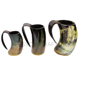 Jarra Ecológica Oscura de Cuerno de Búfalo Genuino Grabada, Pulida, Natural, Estilo Vikingo, Decoraciones Navideñas, Personalizable - Product Image 2