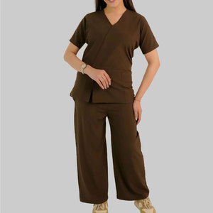 Conjunto de Uniforme Médico Personalizado OEM para Mujer, Tejido de Punto, Corte Ajustado, Poliéster Elástico, Manga Corta, Alta Calidad - Product Image 5