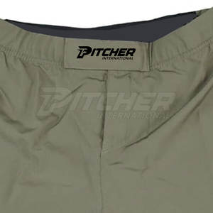 Pantalones Cortos de MMA Elegantes con Costuras Resistentes y Tela Transpirable, Ideales para Entrenamiento en el Gimnasio y Artes Marciales - Product Image 3