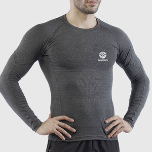 Chemises de compression pour hommes de haute qualité, faible MOQ, logo personnalisé imprimé, coupe ample, meilleur prix. - Product Image 3