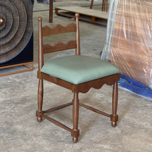 Chaises de salle à manger en bois d'acajou Sungkai de style mid-century, chaises de restaurant en rotin faites à la main pour café rétro bistro - Kubo - Product Image 3