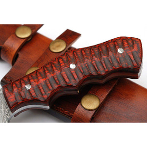 Cuchillos de Caza de Acero de Damasco Hechos a Mano de la Mejor Calidad con Mango de Cuerno para Caza y Camping - Product Image 6