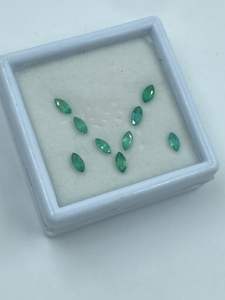 Pierre précieuse émeraude verte naturelle de haute qualité, taille marquise, 1,92 carat, pour la fabrication de bijoux, prix de gros - Product Image 2