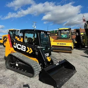 Excavadora de cadenas usada de 3000 kg, duradera, con brazo de acero reforzado y motor diésel de alto torque para excavaciones pesadas - Product Image 1