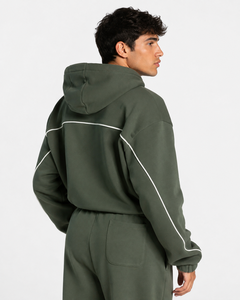Sudadera con Capucha para Hombre en Verde Caqui con Líneas en Contraste, Logotipo Personalizado, Estilo Casual, Talla Grande, Sudadera de Felpa Premium - Product Image 2