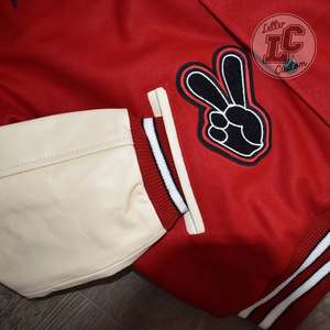 Fabricant de vestes universitaires d'hiver en laine écologiques personnalisées, vestes brodées avec lettres, patch en chenille, logo personnalisé - Product Image 5