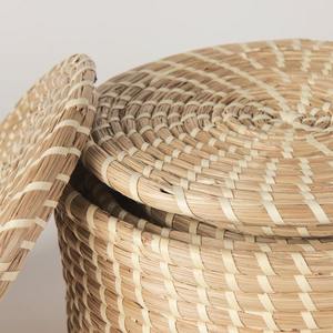 Juego de 3 cestas redondas de junco marino que se apilan entre sí, cesta de almacenamiento hecha a mano, venta al por mayor, ecológica, hecha en Vietnam - Product Image 3