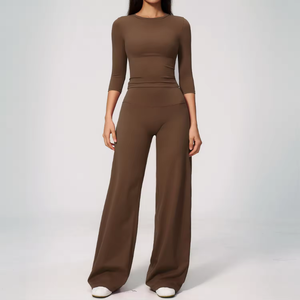 Ensemble de yoga 2 pièces : haut court à manches 3/4 et pantalon large taille haute, ensemble de vêtements de sport uni - Product Image 5