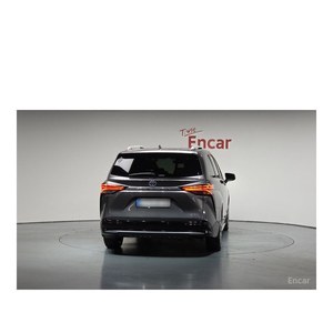 Toyota Sienna 2.5 Hybride 2WD Euro V 2023, Sièges en Cuir, Volant à Gauche, Caméra Arrière - 67 389 km - Product Image 3