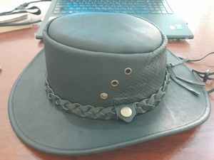 Cinturón de Cuero Genuino para Hombre de Primera Calidad, Hecho a Medida y Disponible al por Mayor, Color Marrón - Product Image 3