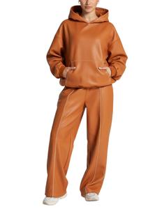 Ensemble de survêtement pour femme en cuir PU de qualité supérieure, sweat-shirt oversize et pantalon large – Tenue décontractée de luxe en deux pièces pour le streetwear - Product Image 2
